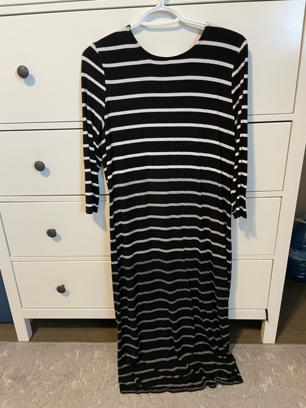 Reitmans Black and White Striped Top with Crew Neck